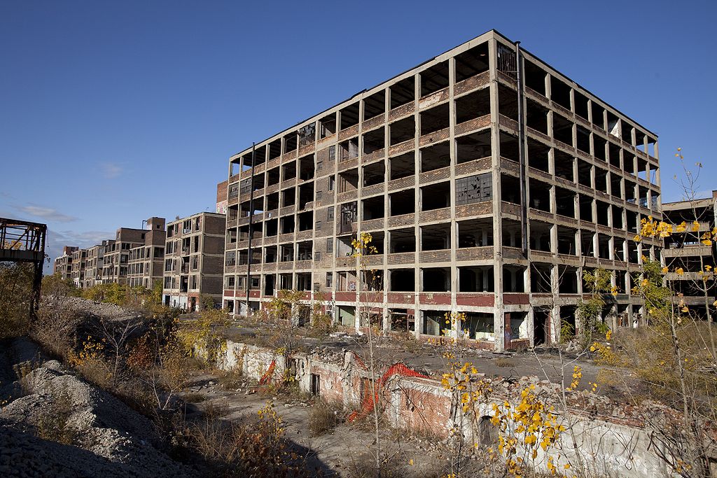 1024px-Abandoned_Packard_Automobile_Factory_Detroit_200 detroit bankruptcy