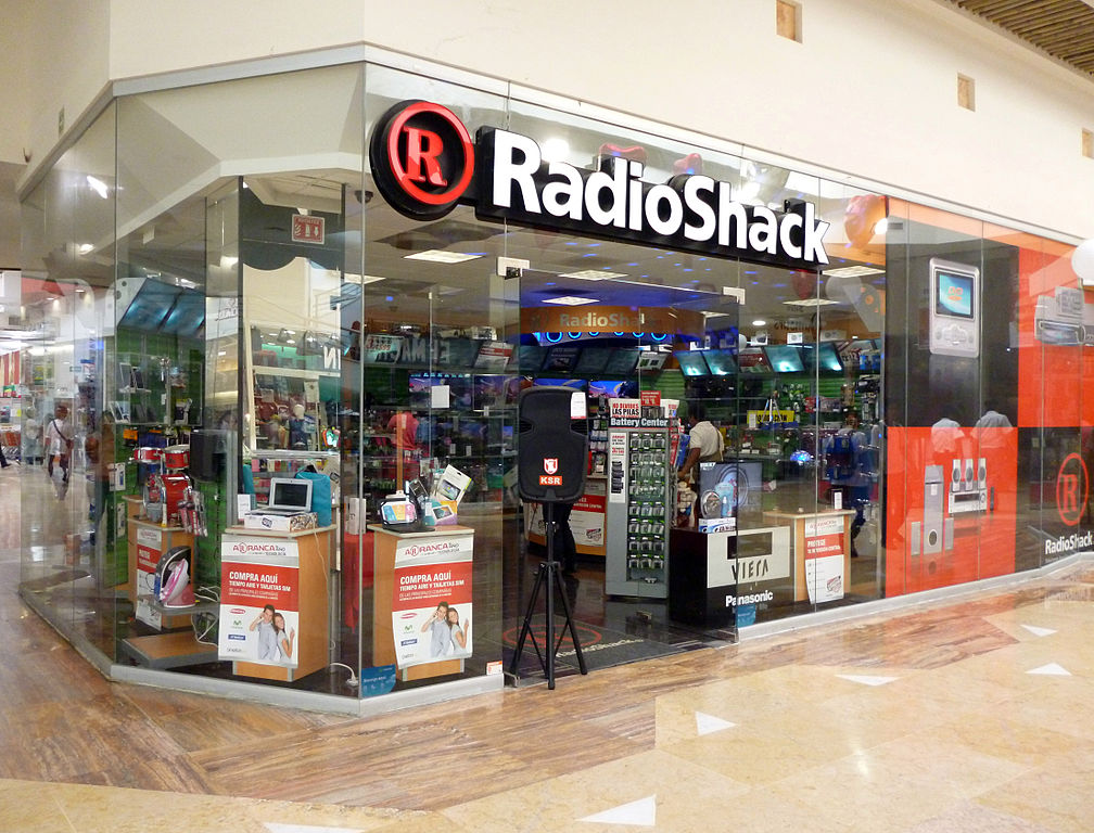 Puerto_Vallarta_Radio_Shack