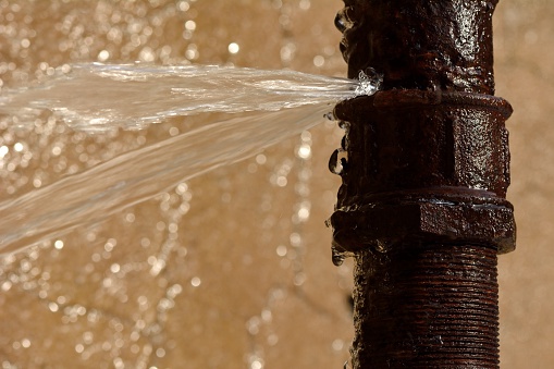 leakyPIPE