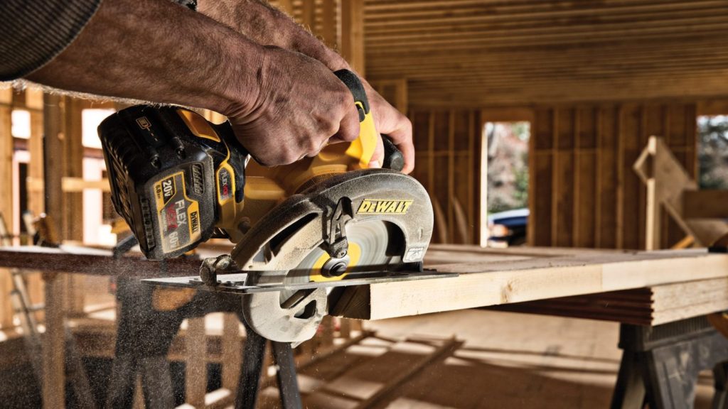DeWalt hand saw (1)